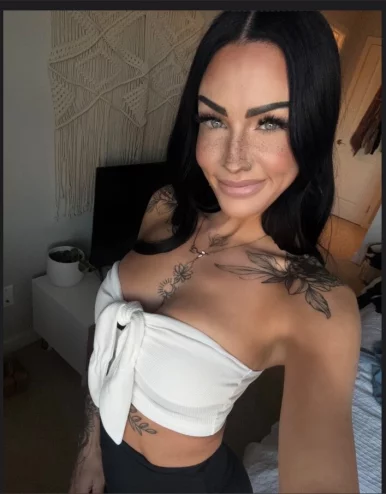 Photo of model @cam2bmj