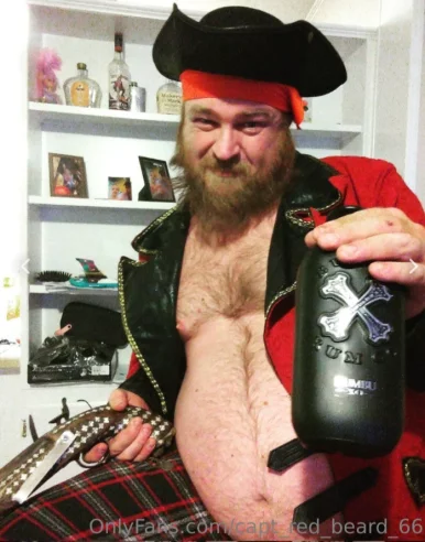 Photo of model @capt_red_beard_666