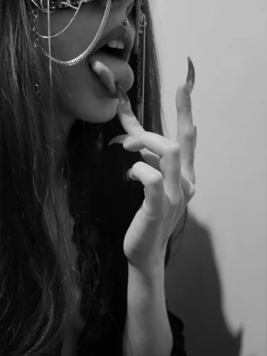 Photo of model @carmillasyn