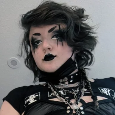 Photo of model @catboyzion