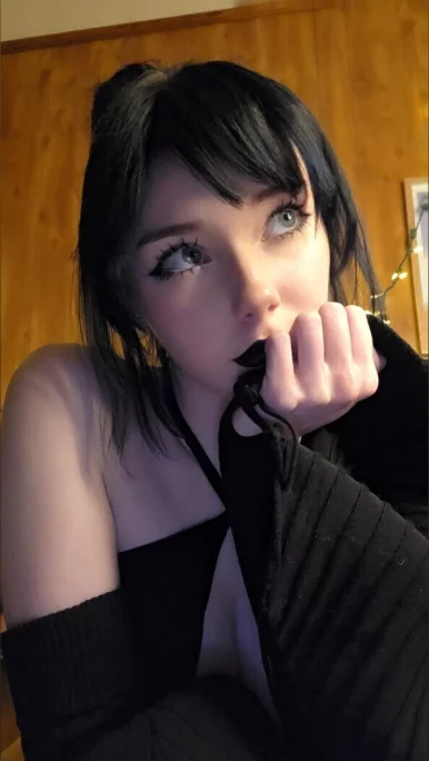 Photo of model @catmips_bb