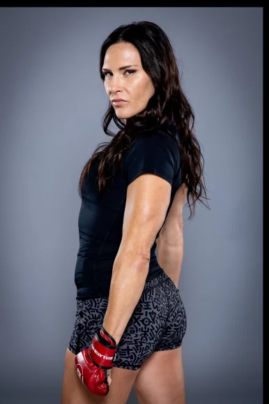 Photo of model @catzingano