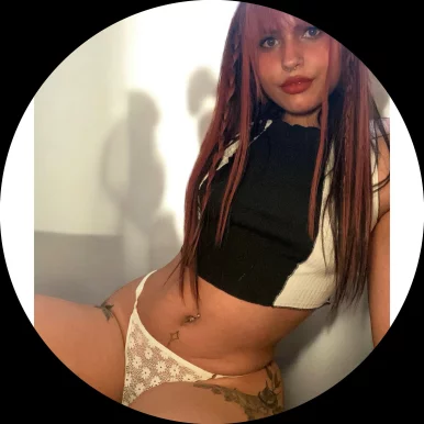 Photo of model @chaotictemptationxo