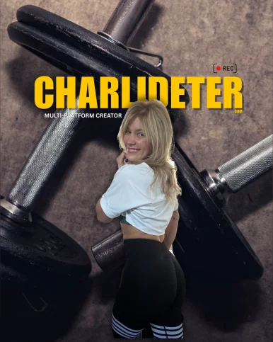 Photo of model @charlideter