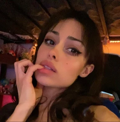 Photo of model @cherenkovblue