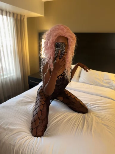 Photo of model @cocodeluxxx3