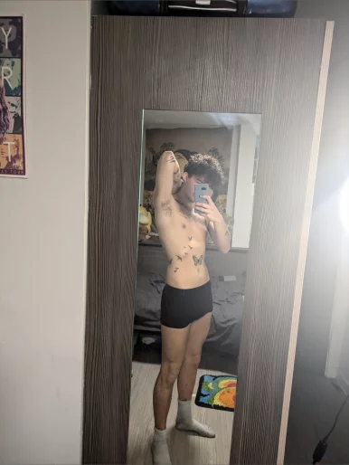 Photo of model @college_boy19