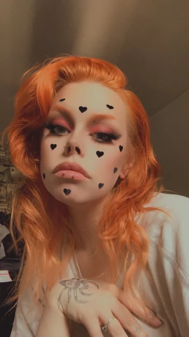 Photo of model @countesscaitlin