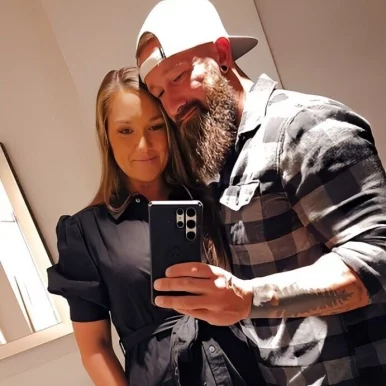 Photo of model @couple609