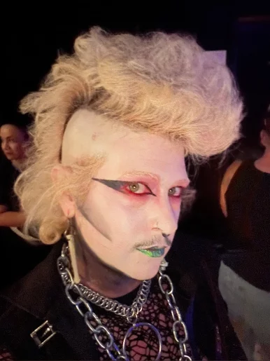 Photo of model @craftydouble69