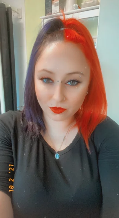 Photo of model @crazyemo88