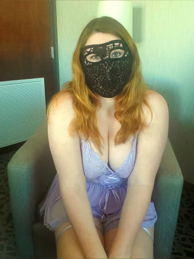 Photo of model @crazykittybex