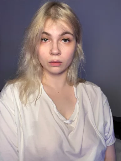 Photo of model @creamy_kelly