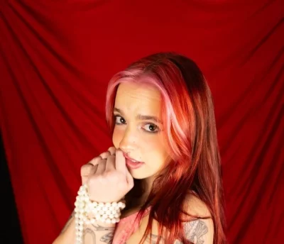 Photo of model @creamyranchgirl