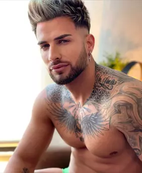 Photo of model @cristianvip