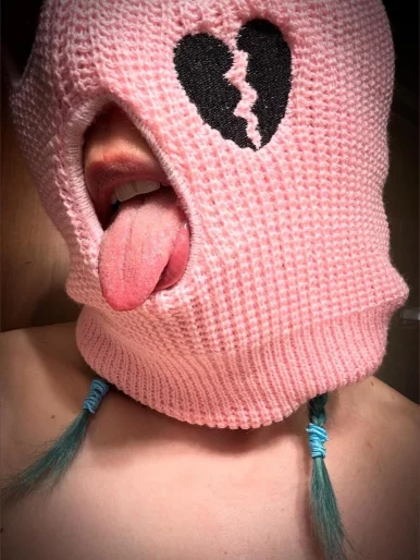 Photo of model @crystal_strakremjna