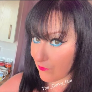 Photo of model @curvygal84