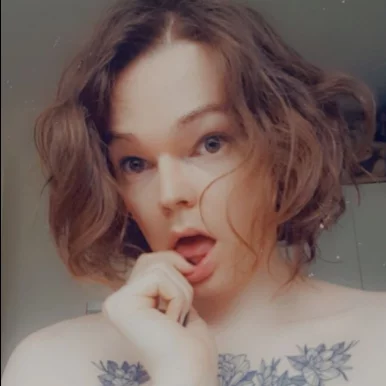 Photo of model @cutieriley