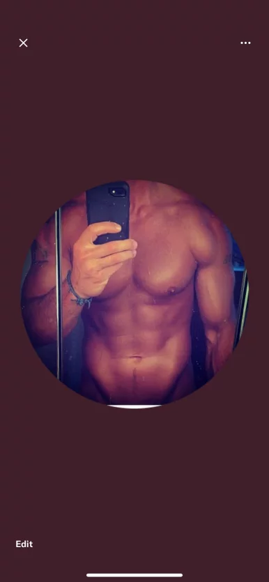 Photo of model @daddycinz