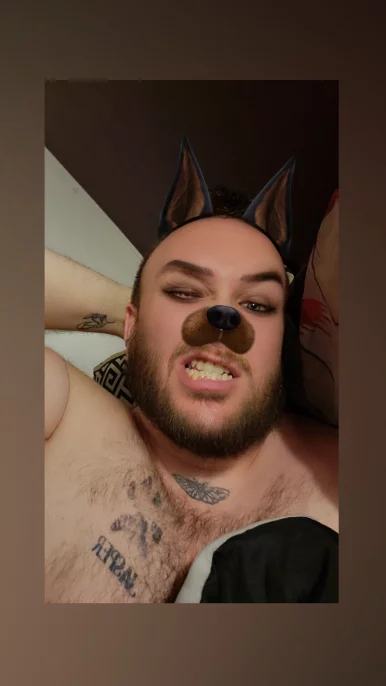 Photo of model @daddyscizzerhands