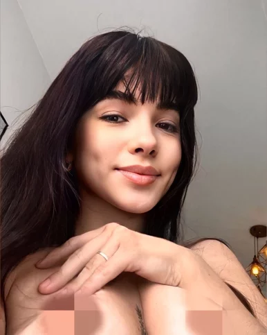 Photo of model @dairaduval