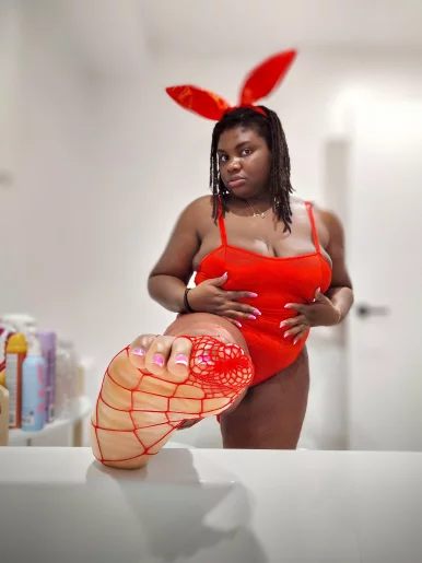 Photo of model @daisybodyb