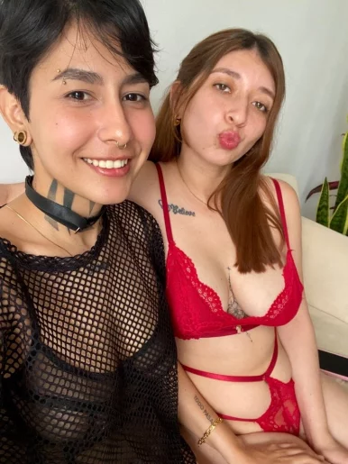 Photo of model @daisyemily