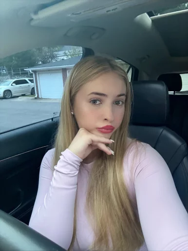 Photo of model @daisyzworld