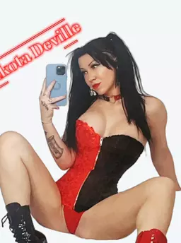 Photo of model @dakotababyxx