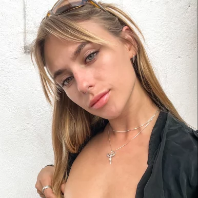 Photo of model @danifae