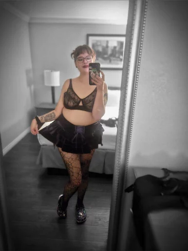 Photo of model @darbilicious