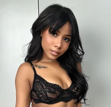 Photo of model @daria_cerezo