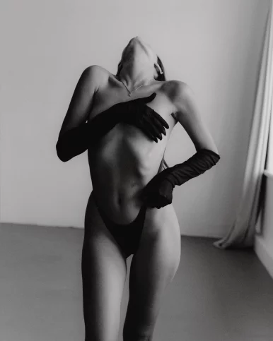 Photo of model @darinaliso