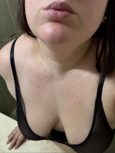 Photo of model @dearagus