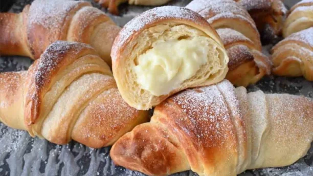 Photo of model @deliciouscroissant