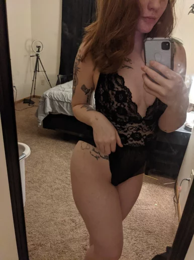 Photo of model @devinemae