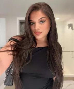 Photo of model @diandradelgado