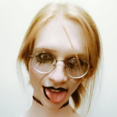 Photo of model @die4medolly