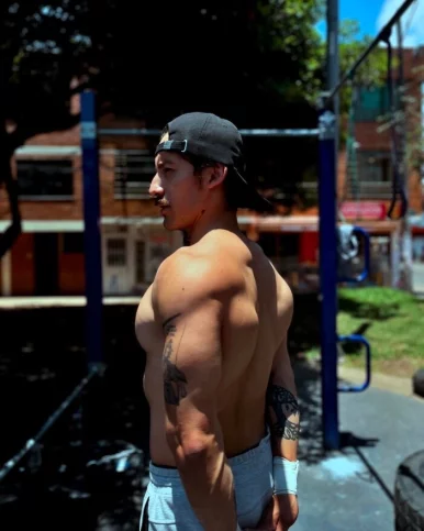 Photo of model @difer1695bg