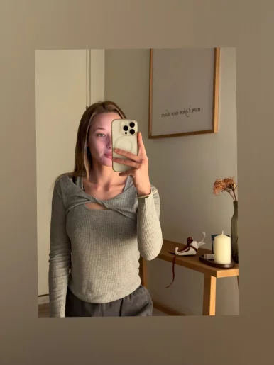 Photo of model @dinalwz