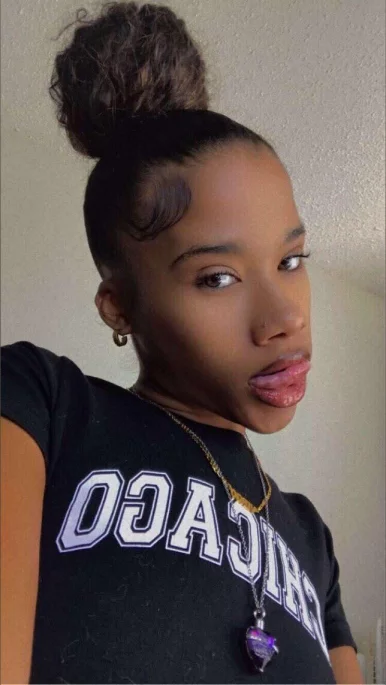 Photo of model @diosamonaee