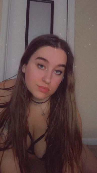 Photo of model @dirtykelsie