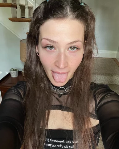 Photo of model @dirtypuppi