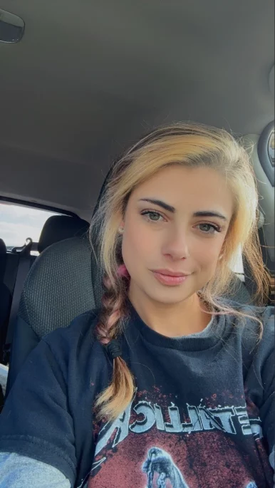 Photo of model @divequeen