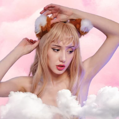 Photo of model @dolly_peach