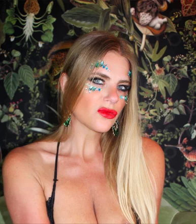 Photo of model @dutchcouple2303