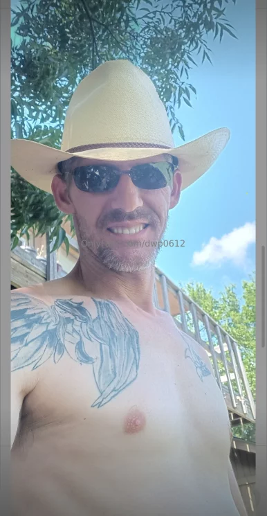 Photo of model @dwp0612