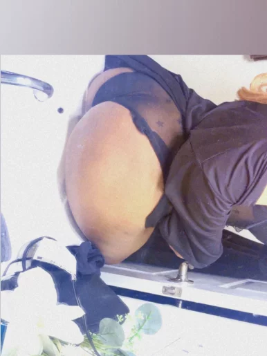 Photo of model @ebonyvamp