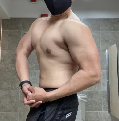 Photo of model @eggrollsurprise