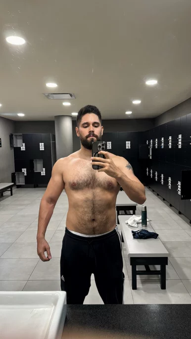 Photo of model @elbuenre